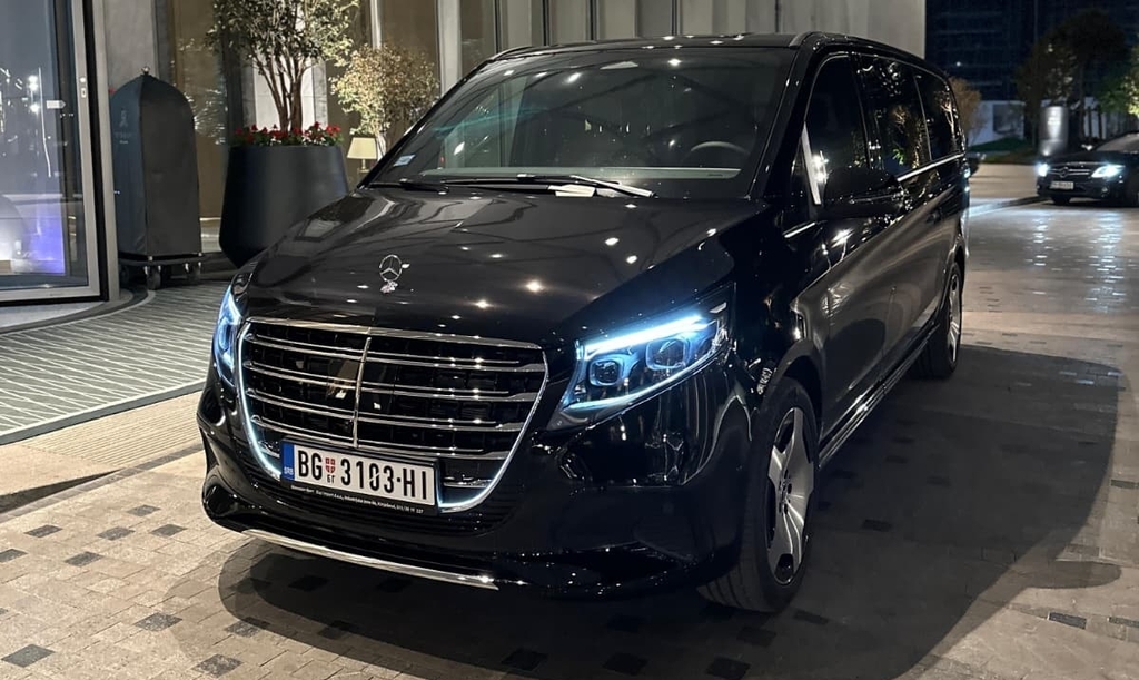 Belgrade Minivan taxi